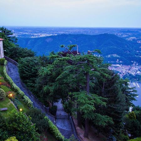 Апартаменти Casa Di Princi Брунате Екстер'єр фото